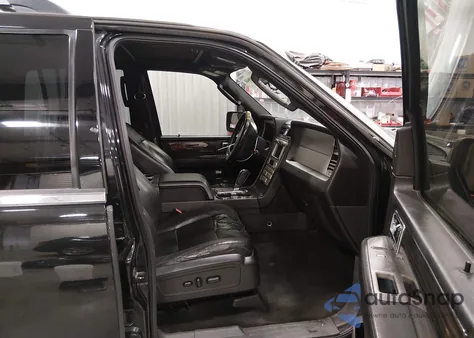 2010 Lincoln Navigator L z USA, uszkodzony, nr VIN 5LMJJ3J57AEJ07458